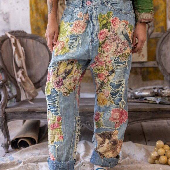 Magnolia Pearl Floral Applique Miner Denims NWT - Picture 1 of 13